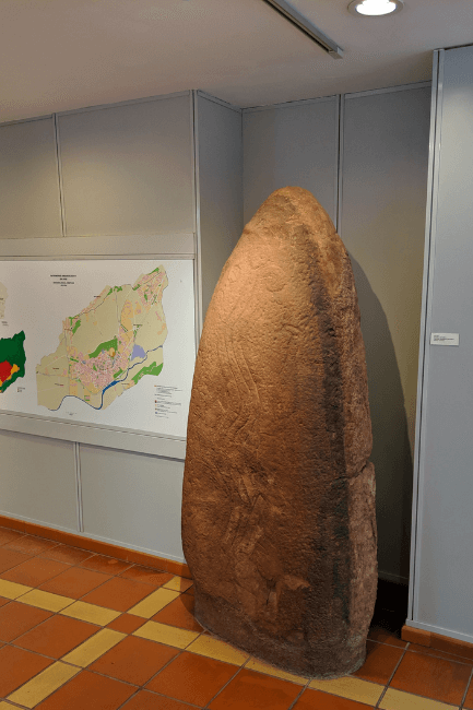 A large oblong object from the Silves museum.